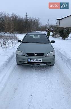 Opel Astra  2008