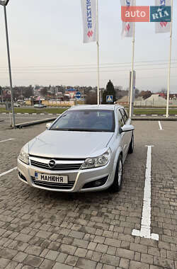 Opel Astra  2008