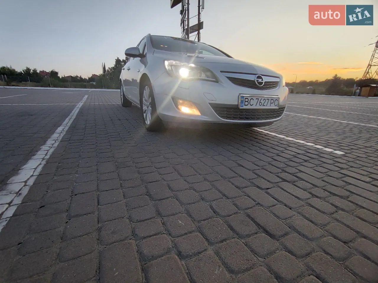2012 Opel Astra - мініатюра 2