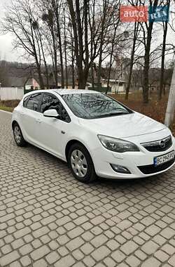 Opel Astra 2010