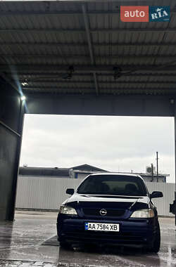 Opel Astra  1998