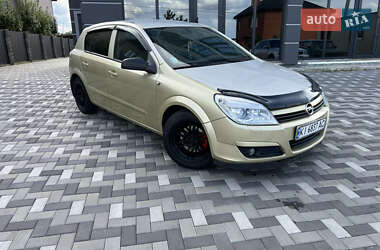 Opel Astra  2005