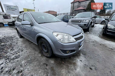 Opel Astra  2008