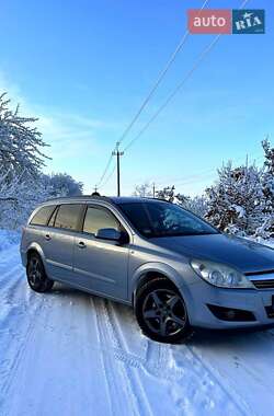 Opel Astra  2008