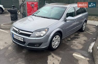 Opel Astra  2005