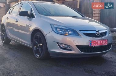 Opel Astra  2009
