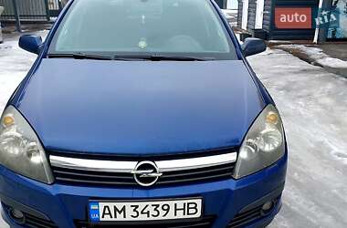 Opel Astra  2006