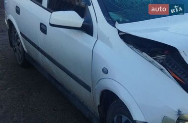 Opel Astra  2002