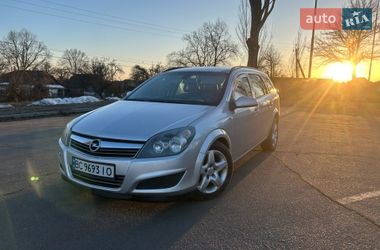 Opel Astra  2009