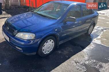 Opel Astra  2006