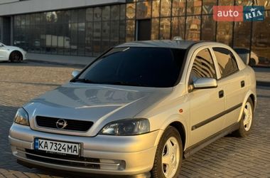 Opel Astra  1998
