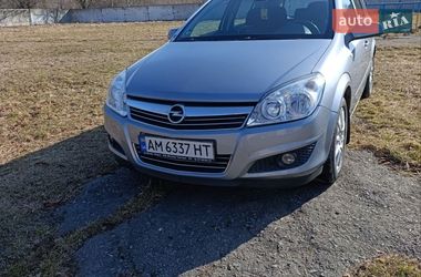 Opel Astra  2008