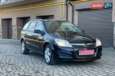 Opel Astra  2008