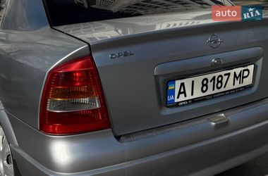 Opel Astra  2002
