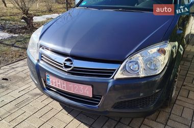 Opel Astra  2009