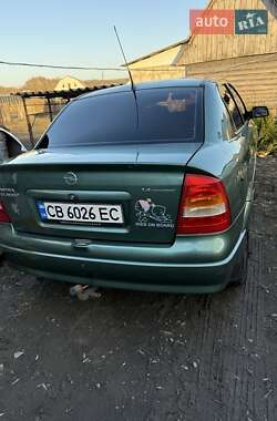 Opel Astra  2008