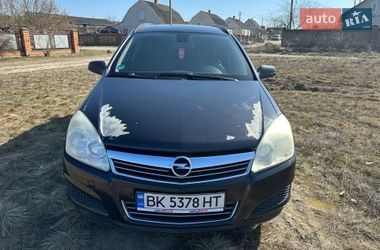Opel Astra  2008