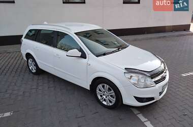 Opel Astra  2009
