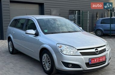 Opel Astra  2009