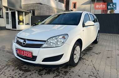 Opel Astra 2009