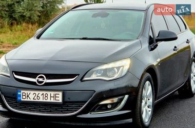 Opel Astra 2014