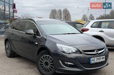 Opel Astra  2015