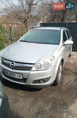 Opel Astra  2009