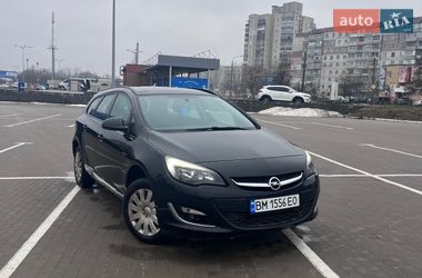 Opel Astra  2012