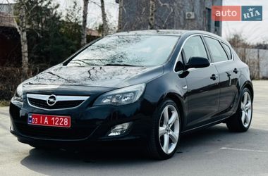 Opel Astra 2010