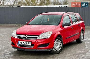Opel Astra  2009