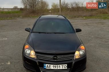 Opel Astra  2008