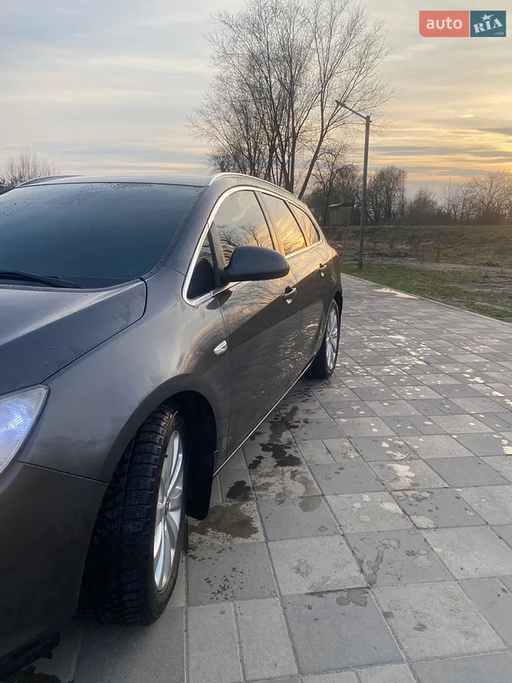 2011 Opel Astra - мініатюра 4