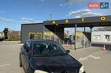 Opel Astra  2008
