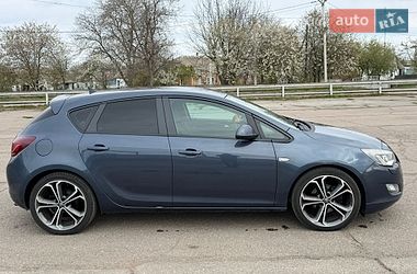 Opel Astra  2009
