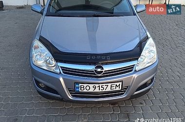 Opel Astra  2008