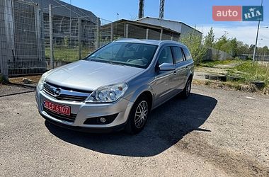 Opel Astra  2008