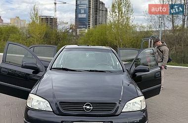 Opel Astra  2003