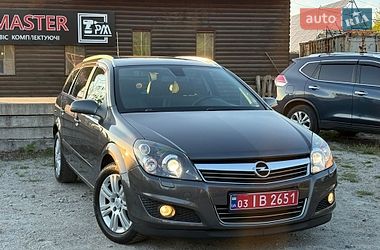 Opel Astra  2009