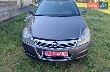 Opel Astra  2009