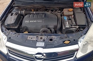 Opel Astra  2008