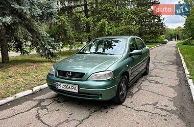 Opel Astra  2000