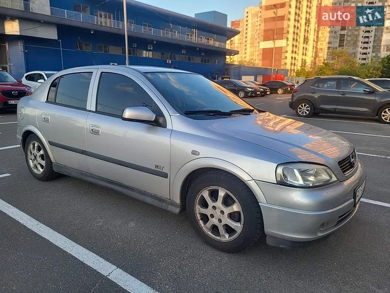 Opel Astra