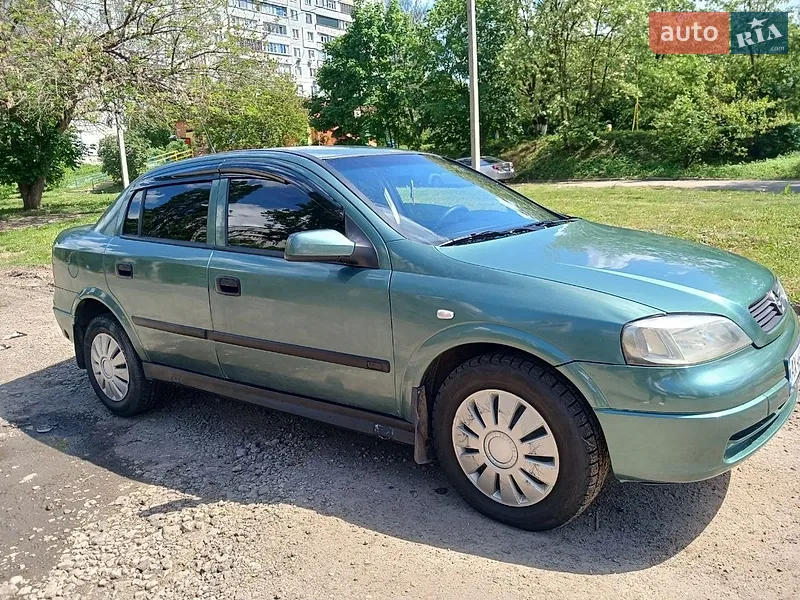 Opel Astra 2006