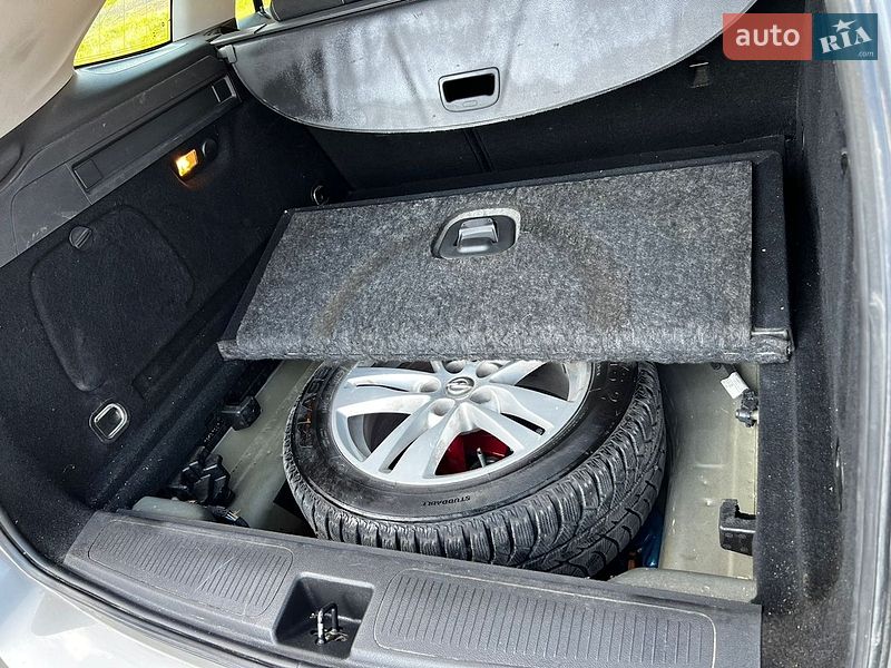 Универсал Opel Astra 2016 в Диновцах