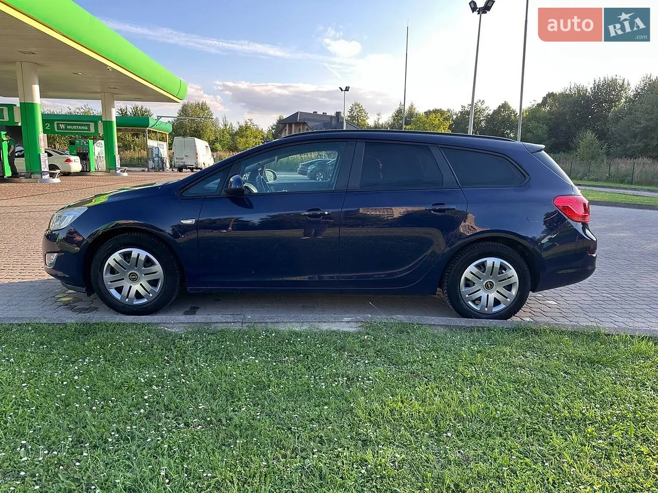 2012 Opel Astra - мініатюра 4
