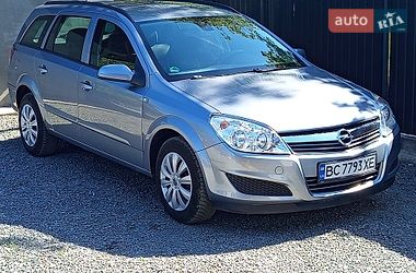 Opel Astra  2009