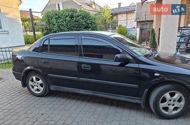 Opel Astra  2003