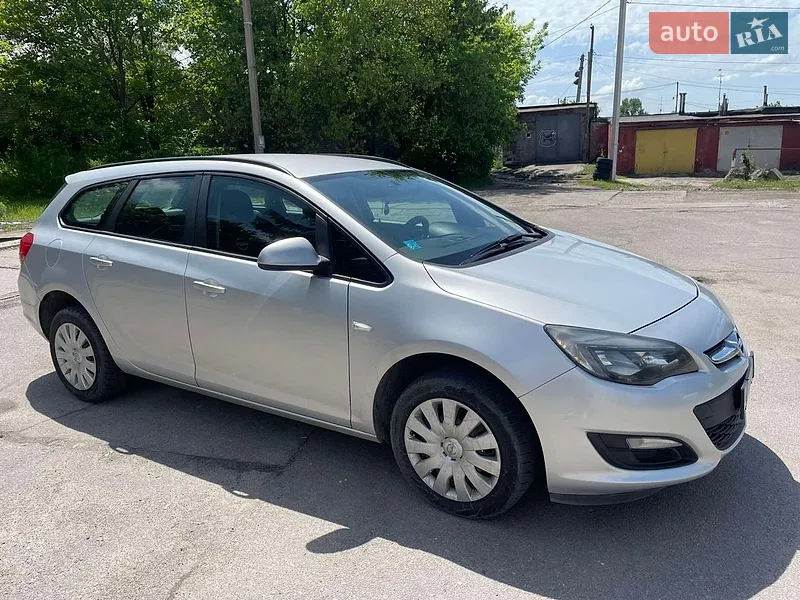 Opel Astra 2013