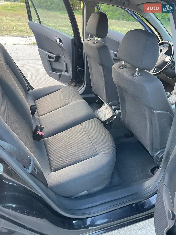 2010 Opel Astra - мініатюра 4