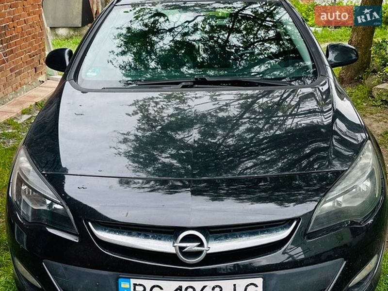 Opel Astra 2013